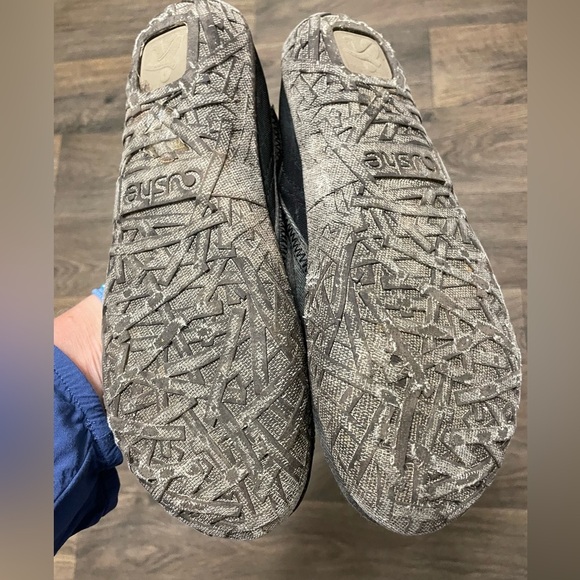 Cushe Men’s Size 8 Brown & Black Canvas Slip On Shoes Shucoon Mocc - Picture 5 of 9